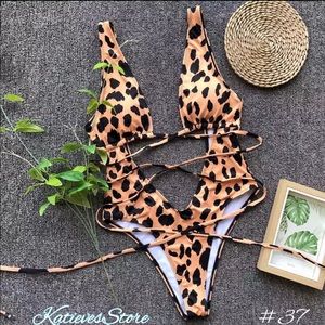 One piece bikini small